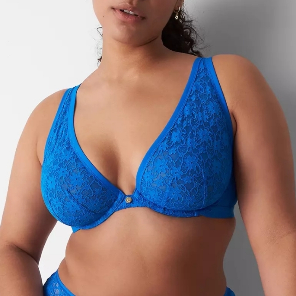 Cacique Lace High Apex Plunge Bra 42DD